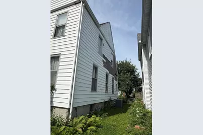 411 N Monroe Street, Clifton, IL 61727 - Photo 7