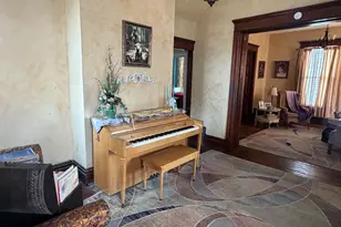 411 N Monroe St, Clifton, IL 61727 - Photo 27