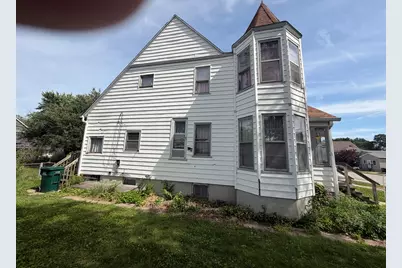 411 N Monroe Street, Clifton, IL 61727 - Photo 5