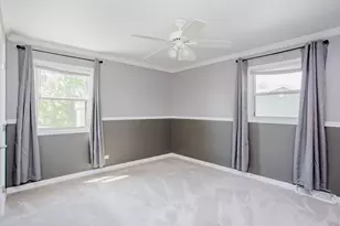 1481 Chaffee Ct, Elk Grove Village, IL 60007 - Photo 17