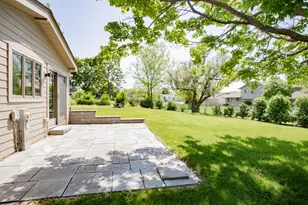 1481 Chaffee Ct, Elk Grove Village, IL 60007 - Photo 35