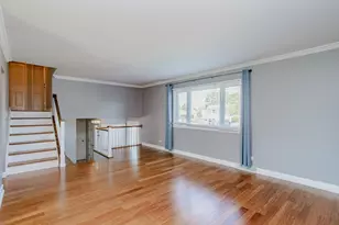 1481 Chaffee Ct, Elk Grove Village, IL 60007 - Photo 7