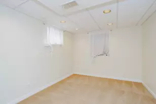 1481 Chaffee Ct, Elk Grove Village, IL 60007 - Photo 21