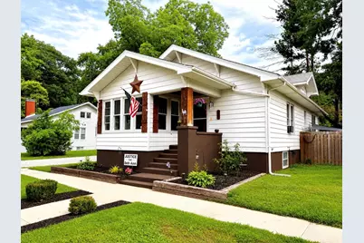 520 E 6th Street, Centralia, IL 62801 - Photo 1