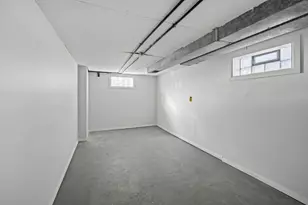 10214 S La Salle St, Chicago, IL 60628 - Photo 13