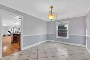 270 E Armitage Ave, Addison, IL 60101 - Photo 3