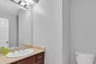 270 E Armitage Ave, Addison, IL 60101 - Photo 9