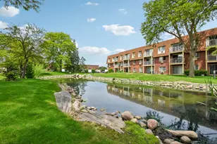 1 Villa Verde Dr, Buffalo Grove, IL 60089 - Photo 15