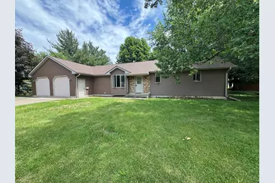 502 SW 8th Avenue, Aledo, IL 61231 - Photo 1