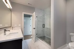 246 Holmes Ave, Clarendon Hills, IL 60514 - Photo 31