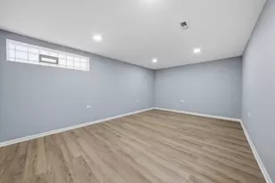 9004 S Indiana Ave, Chicago, IL 60619 - Photo 19