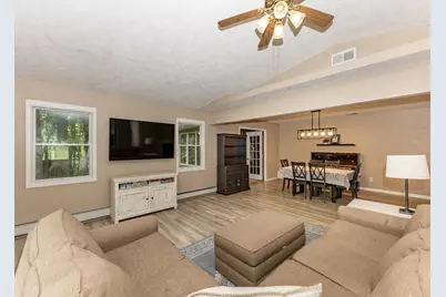 101 N Park Avenue, Geneseo, IL 61254 - Photo 3