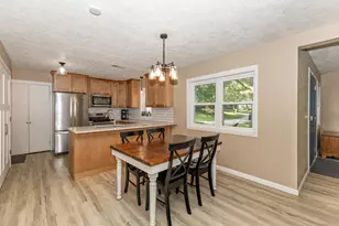101 N Park Ave, Geneseo, IL 61254 - Photo 9