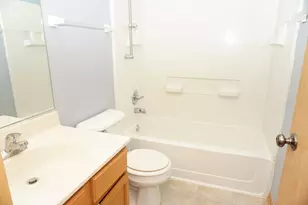 407 Waubonsee Drive, Plano, IL 60545 - Photo 19