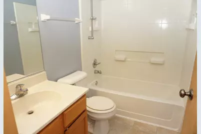 407 Waubonsee Drive, Plano, IL 60545 - Photo 21