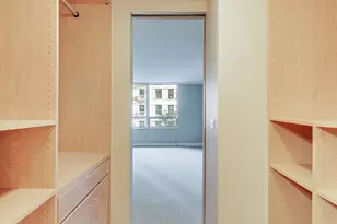 201 E Chestnut St, Chicago, IL 60611 - Photo 37