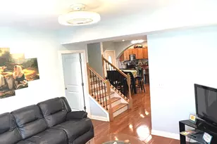 307 Mills Rd, Joliet, IL 60433 - Photo 9