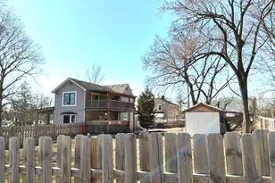 307 Mills Rd, Joliet, IL 60433 - Photo 3