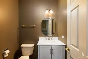 2838 N Greenwood Ave, Arlington Heights, IL 60004 - Photo 13