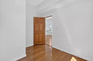 848 N Latrobe Ave, Chicago, IL 60651 - Photo 17