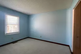 607 Delmar Dr, Champaign, IL 61822 - Photo 13