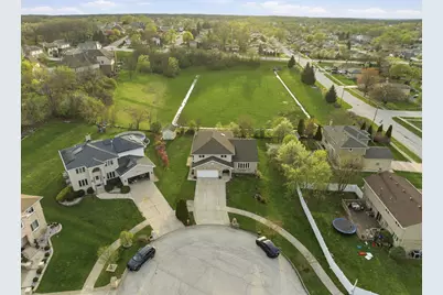 8920 Emerald Court, Hickory Hills, IL 60457 - Photo 43
