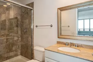 600 N Lake Shore Dr, Chicago, IL 60611 - Photo 13