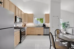 1253 Water Stone Cir, Wauconda, IL 60084 - Photo 11