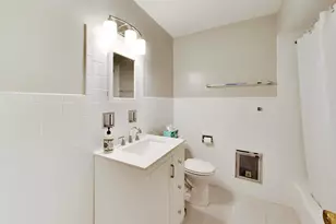 1125 W Lunt Ave, Chicago, IL 60626 - Photo 13