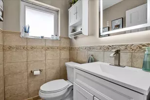 8537 W Winona St, Chicago, IL 60656 - Photo 17
