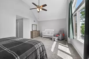 1051 W Sutton Ct, Palatine, IL 60067 - Photo 25