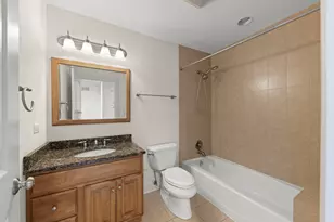 9521 Shields Ave, Brookfield, IL 60513 - Photo 19