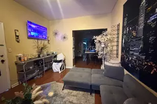 5444 W Walton Ave, Chicago, IL 60651 - Photo 5