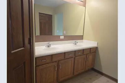 2350 Fishhook Way, Wauconda, IL 60084 - Photo 17
