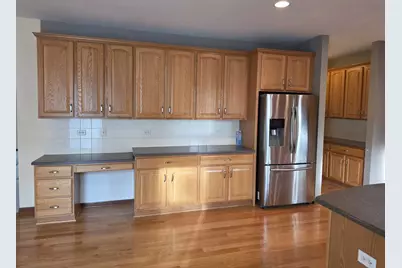 2350 Fishhook Way, Wauconda, IL 60084 - Photo 5
