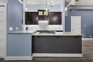 130 S Canal St, Chicago, IL 60606 - Photo 9