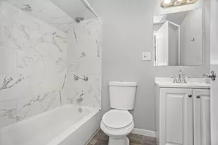 1935 N Damen Ave, Chicago, IL 60647 - Photo 7
