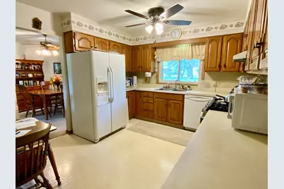 2271 Fitchome Street, Aurora, IL 60506 - Photo 5