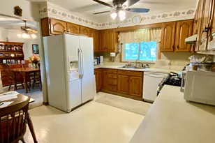 2271 Fitchome St, Aurora, IL 60506 - Photo 5