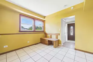 2716 N 75th Ct, Elmwood Park, IL 60707 - Photo 11