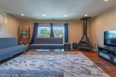 729 Limerick Lane #2D, Schaumburg, IL 60193 - Photo 3