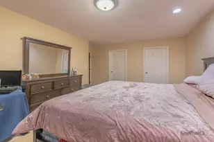 729 Limerick Ln, Schaumburg, IL 60193 - Photo 15