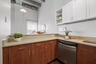 3150 N Sheffield Ave, Chicago, IL 60657 - Photo 13