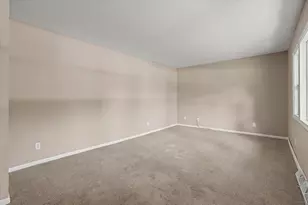 103 Dakota Dr, Loda, IL 60948 - Photo 5