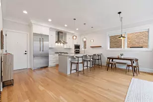 2738 N Racine Ave, Chicago, IL 60614 - Photo 3