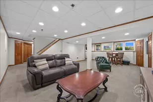 39W016 W Hilltop Dr, Saint Charles, IL 60175 - Photo 25