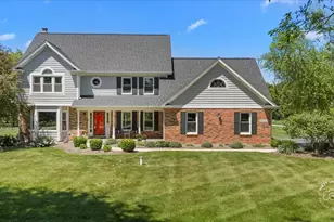 39W016 W Hilltop Dr, Saint Charles, IL 60175 - Photo 1