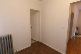 933 W Sunnyside Ave, Chicago, IL 60640 - Photo 5
