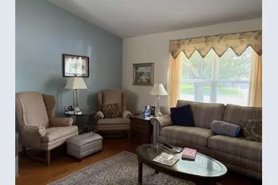 1017 31st Street, Peru, IL 61354 - Photo 3