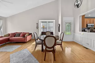 4001 Whitehall Ln, Algonquin, IL 60102 - Photo 5